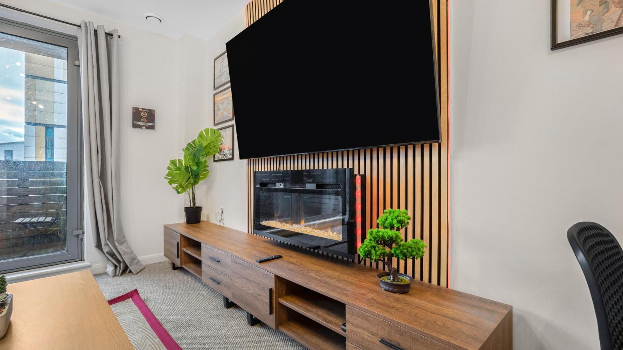 Japanese Suite 2Bed 2Bath, Free Park, Netfix, 75 Inch Tv, Games - City Centre- Maihom Birmingham Extérieur photo