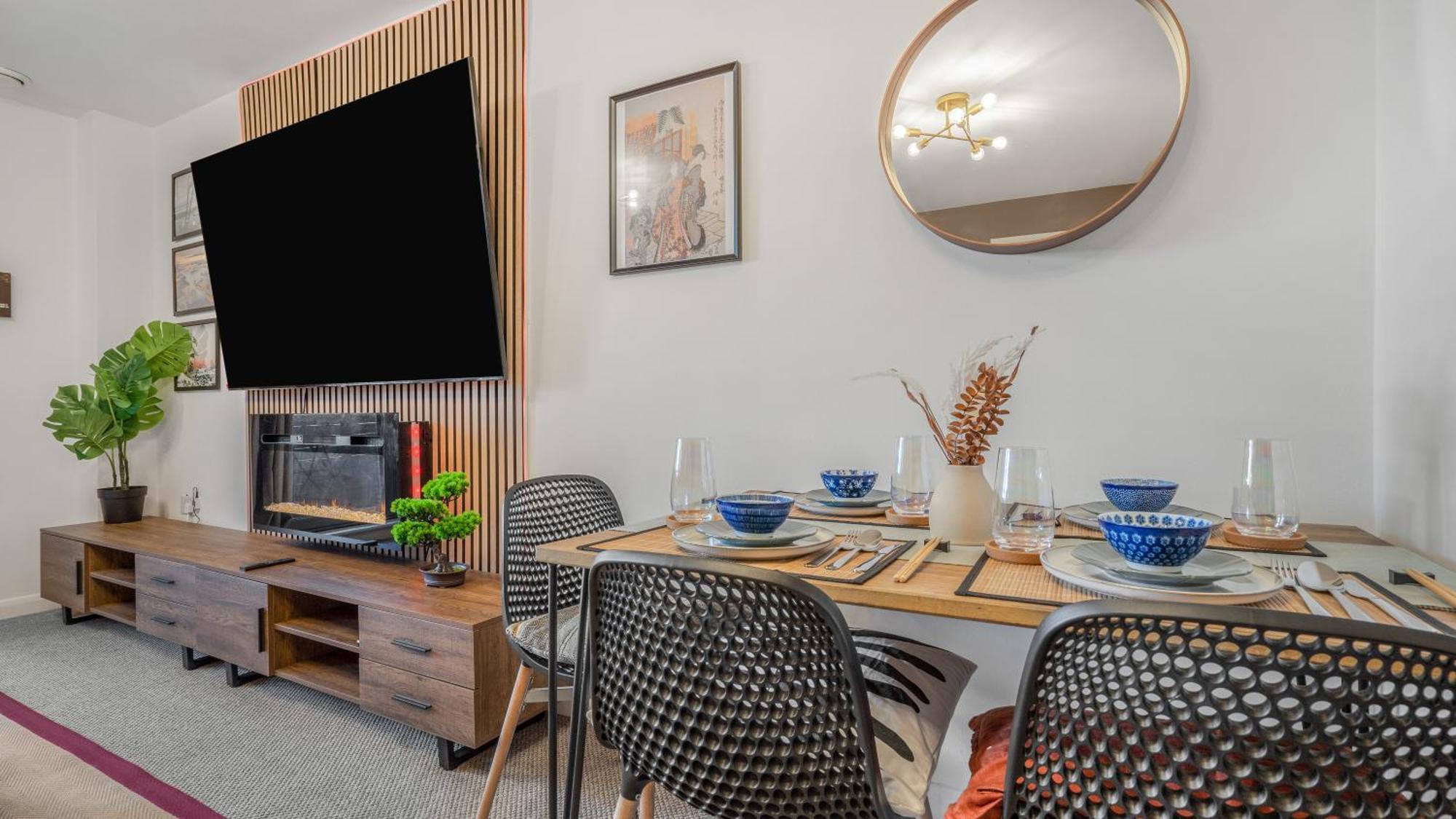 Japanese Suite 2Bed 2Bath, Free Park, Netfix, 75 Inch Tv, Games - City Centre- Maihom Birmingham Extérieur photo